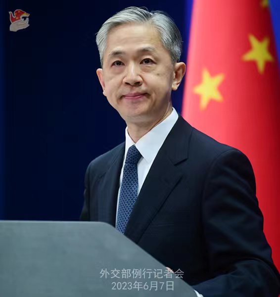 外交部「中國はウクライナのカホフカ水力発電所ダム破壊に深刻な懸念」