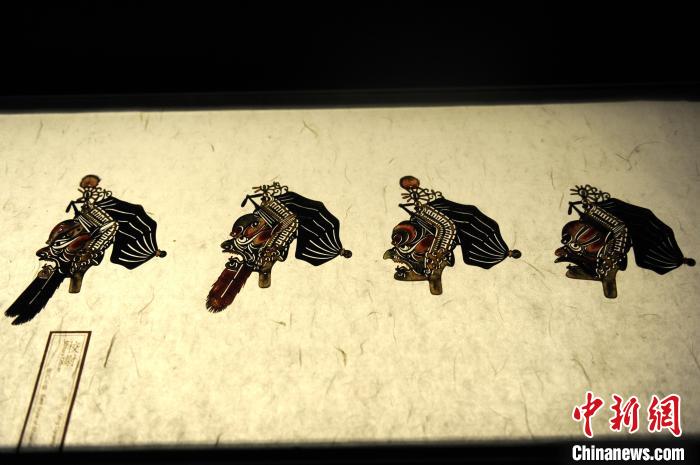 西安明清皮影蕓術博物館で影絵の魅力を堪能　陝西省
