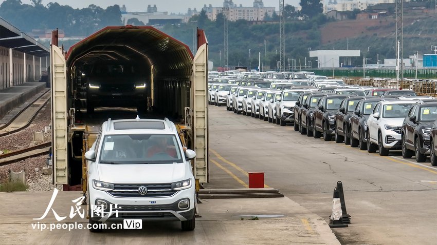 西南エリア最大の自動車物流用の鉄道拠點が完成、運用開始へ　雲(yún)南省昆明