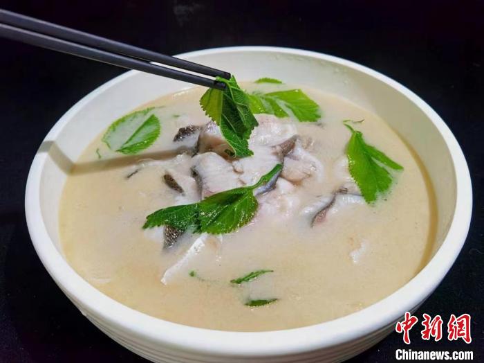 「蠶桑フルコース」を食べたことはある？　四川省