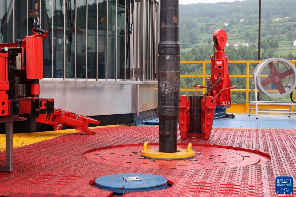 中國で2番目となる1萬m油ガス井、四川で掘削開始