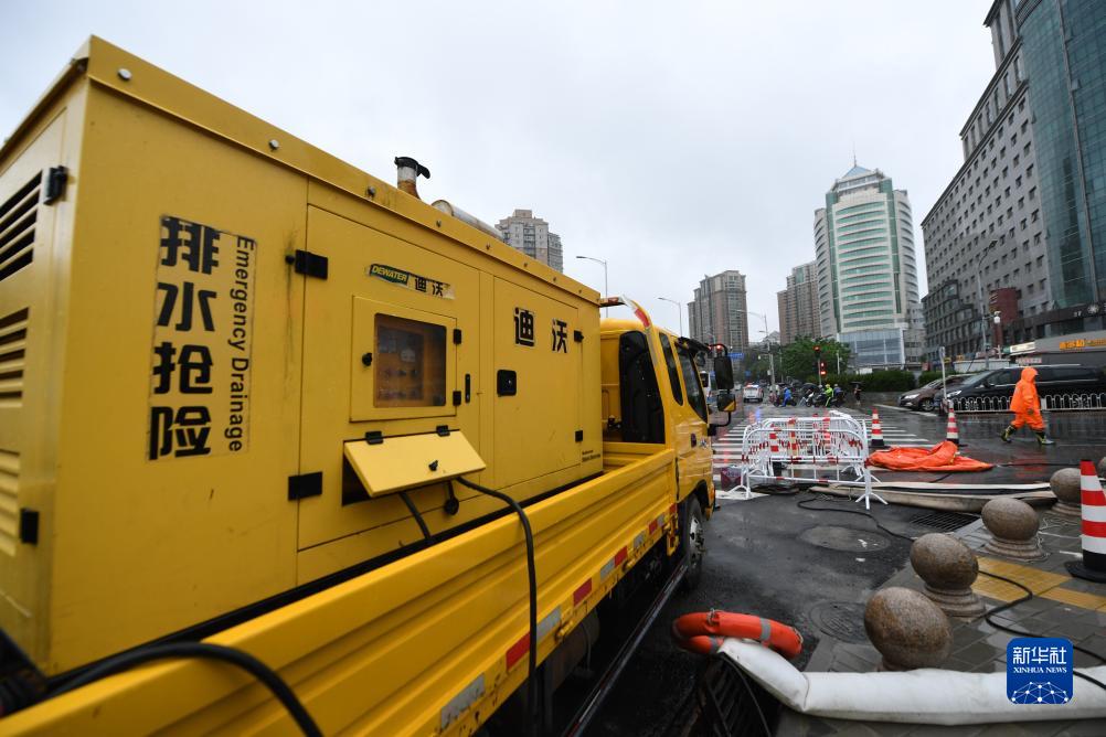 「豪雨赤色警報(bào)」の発令を継続　複數(shù)當(dāng)局が対策を?qū)g施