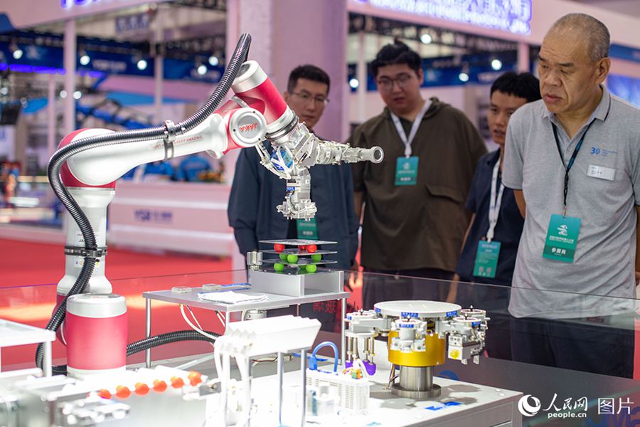 「世界ロボット大會2023」が開幕　北京