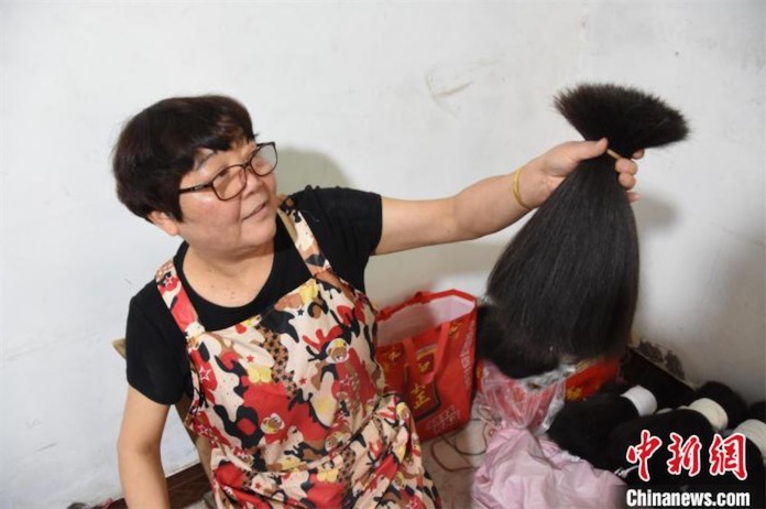 年間生産額は200億元以上！「ウィッグの街」を訪ねて　河南省許昌市