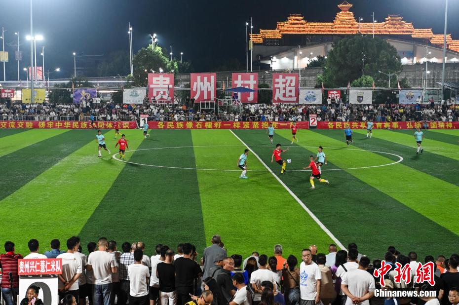見て楽しい！食べて美味しい！村のサッカーリーグで「グルメ対決」？　貴州省