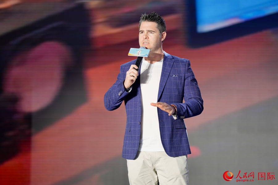 2023國(guó)際「漢字縁」中國(guó)語(yǔ)スピーチコンテストが成功裏に閉幕