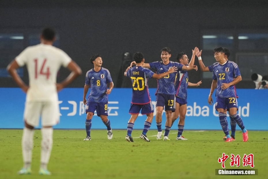 アジア大會(huì)サッカー男子予選リーグで日本が3対1でカタールに勝利　浙江省