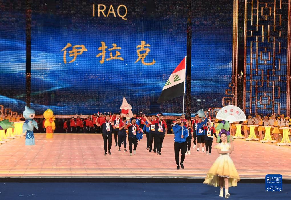 イラク代表選手団の入場行進の様子（撮影?黃宗治）。