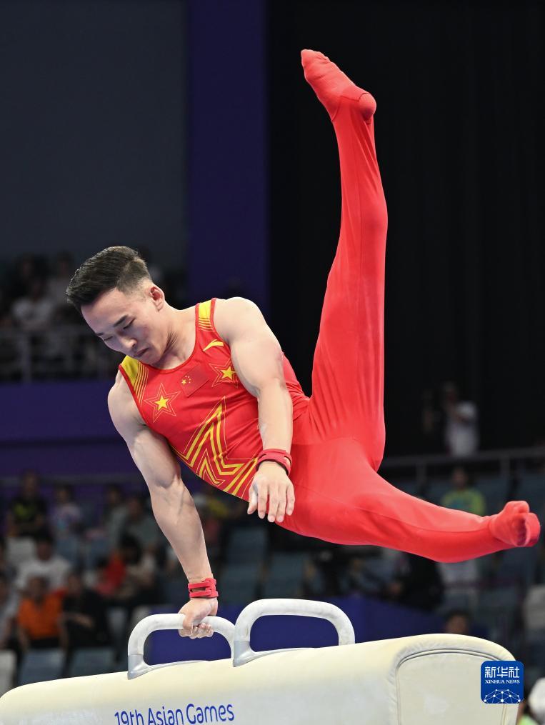 體操男子団體で中國が金メダル　杭州アジア大會