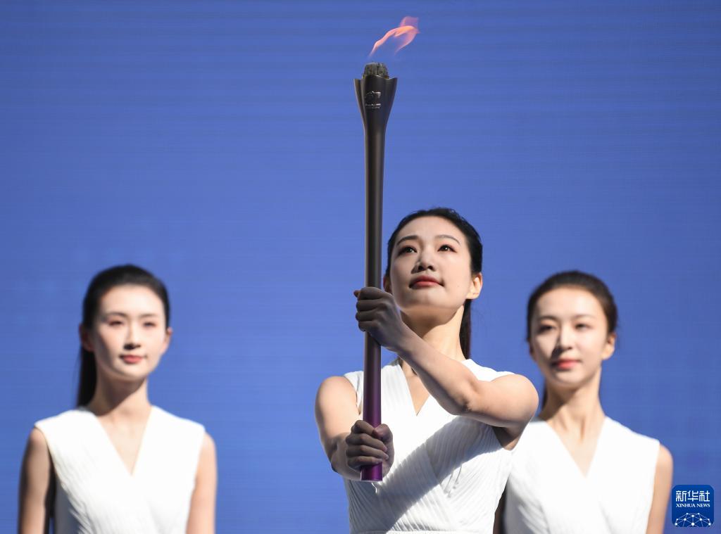 アジアパラ競技大會で聖火採火式　広東省広州