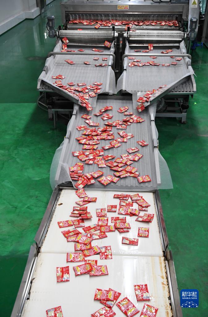 年商2600億円規(guī)模の支柱産業(yè)へと発展したザーサイ生産　重慶市涪陵