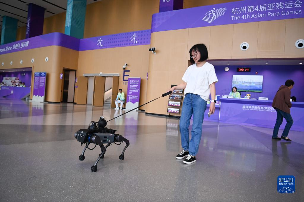 アジアパラ競技大會に「盲導(dǎo)犬ロボット」が登場　浙江省杭州