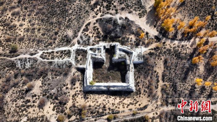 「匈奴の都城」統(tǒng)萬城遺跡を訪ねて　陝西省