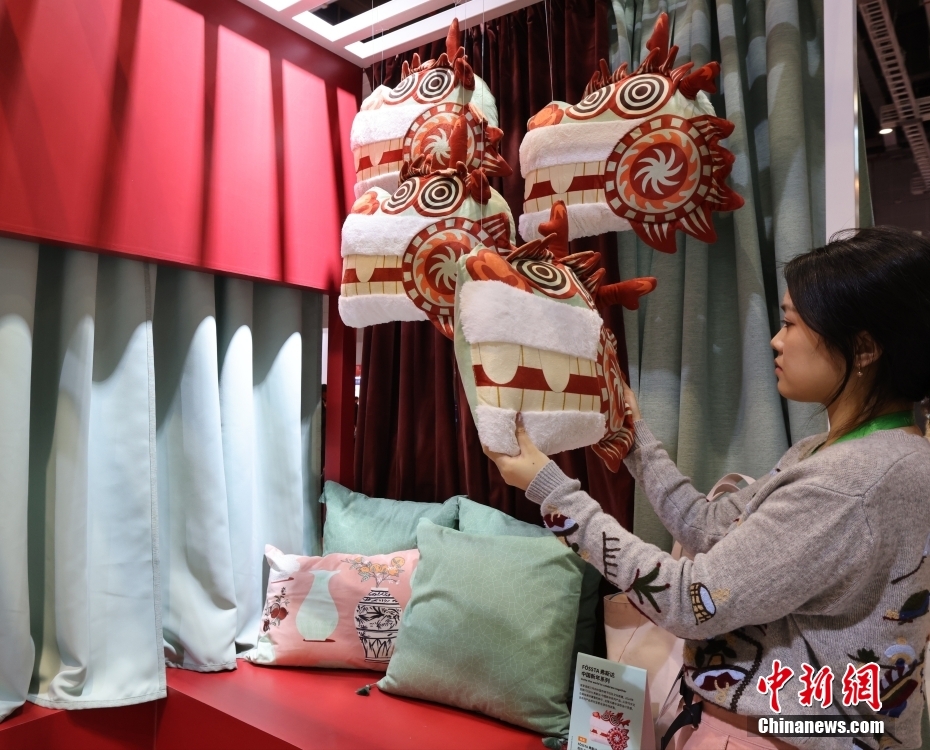 第6回輸入博に登場(chǎng)した中國モチーフ　干支の竜も