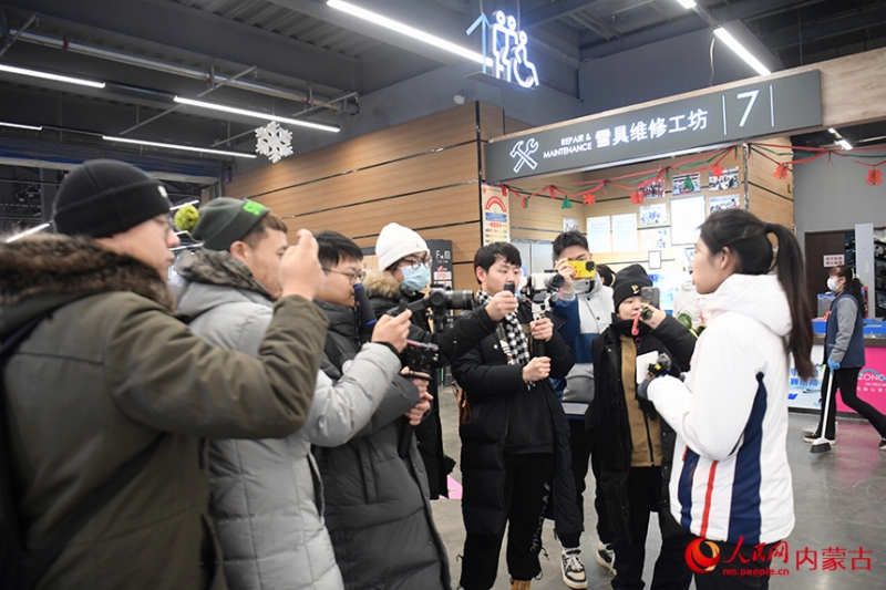 ネットメディア取材チームが第14回冬季運動會の開催地の呼和浩特へ