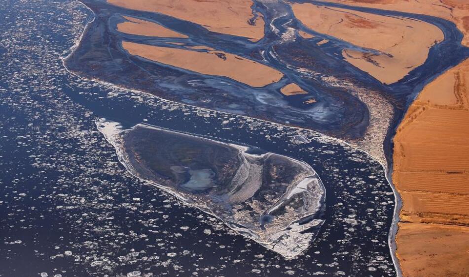 冬の黃河で満開(kāi)を迎えた「氷の花」　寧夏
