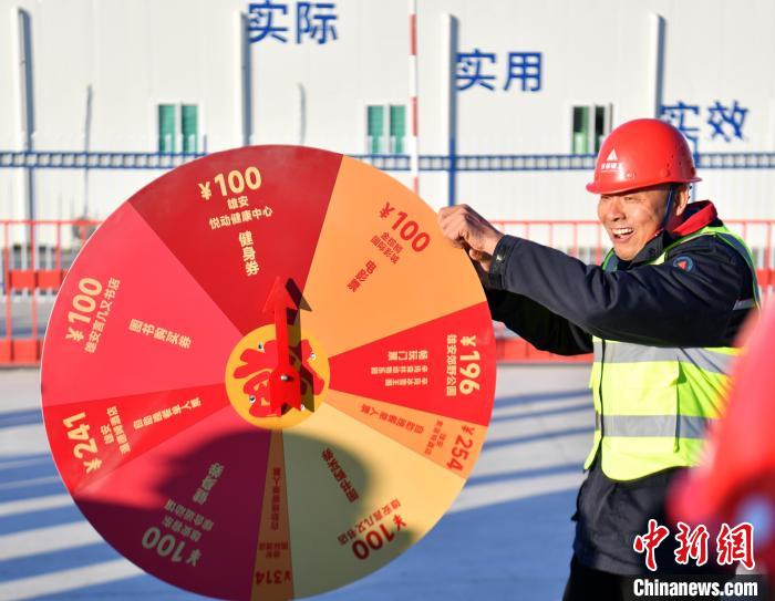 「小寒」に溫もり屆ける慰問イベント　河北省雄安新區(qū)