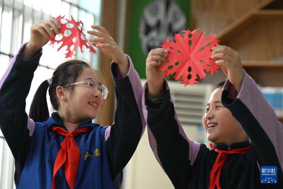 春節(jié)を前に中國全土で進(jìn)む様々な「春節(jié)作品」作り