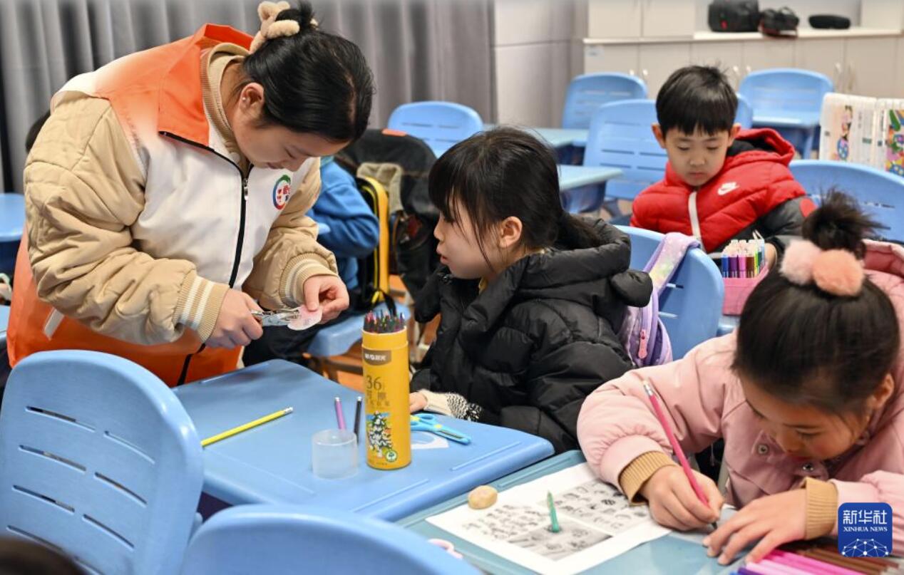 2024年上海市小學(xué)生愛心冬季學(xué)童保育がスタート