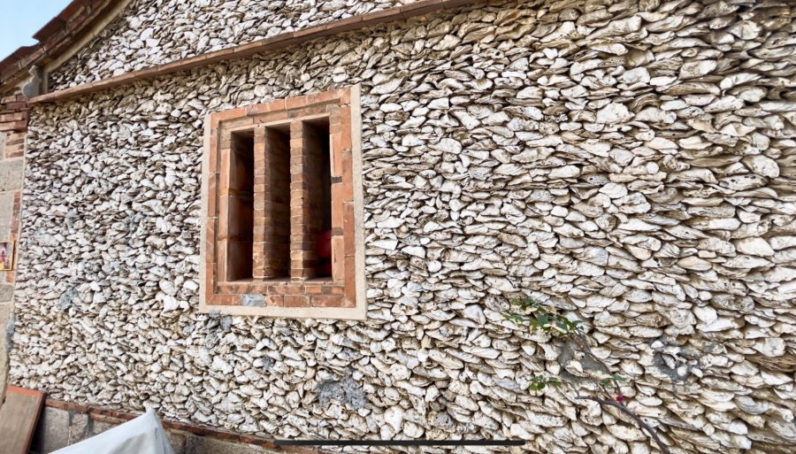 アフリカ東海岸から福建省泉州市に運(yùn)ばれた牡蠣の殻を使った外壁「蚵殼厝」