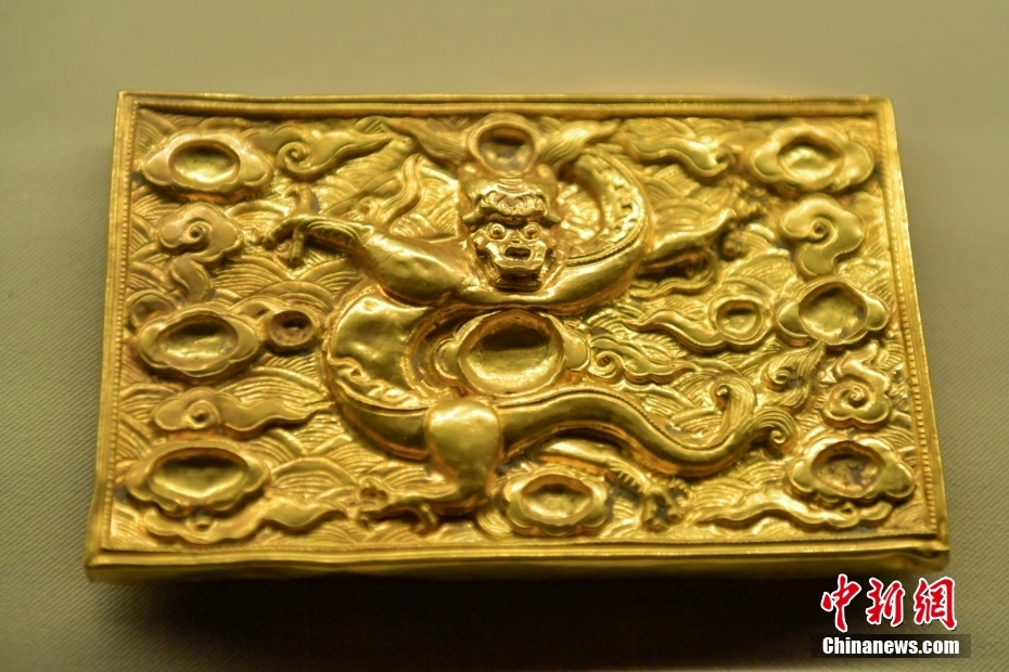 四川博物館で辰年の到來(lái)を祝う特別展開催中