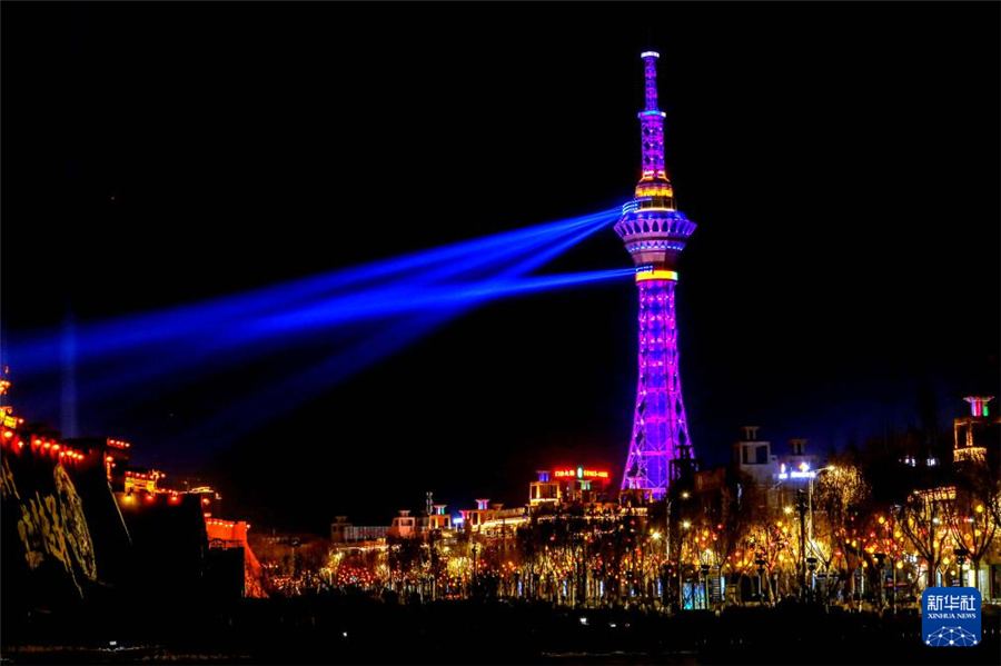 春節(jié)ムード高まる1千年の歴史誇る新疆?喀什古城