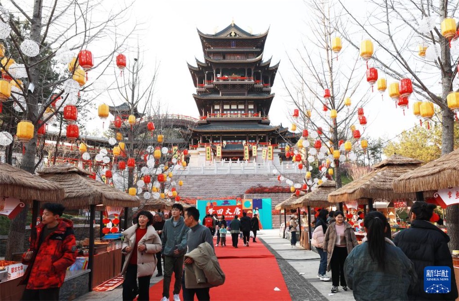 多彩な活動(dòng)で春節(jié)をお祝い