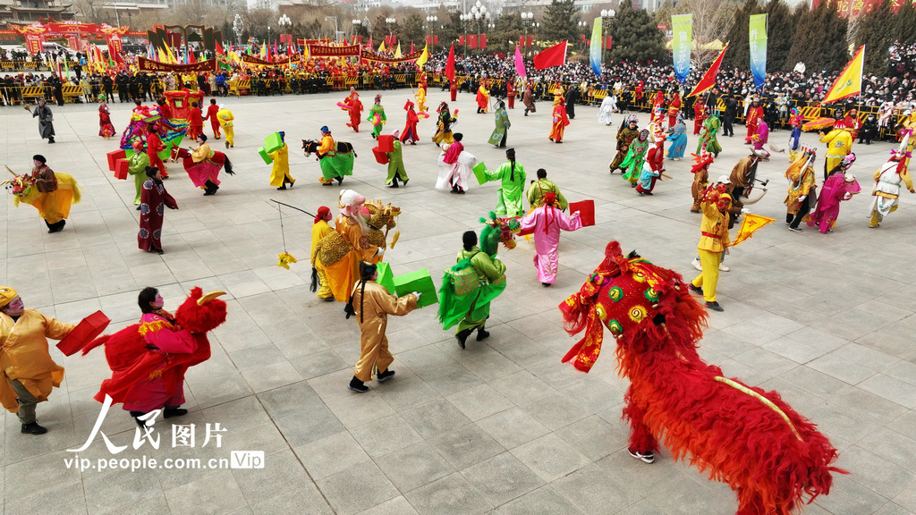 甘粛省甘州區(qū)で元宵節(jié)祝う民間蕓能イベント開催