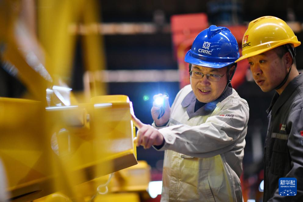 新たな質(zhì)の生産力の形成加速のために建言?獻(xiàn)策<王海全人代代表>