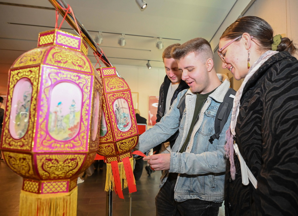 世界各地でさまざまな元宵節(jié)祝賀イベント