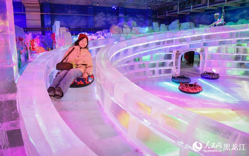 1年中楽しめる「哈爾浜氷雪蕓術(shù)館」オープン　黒竜江省