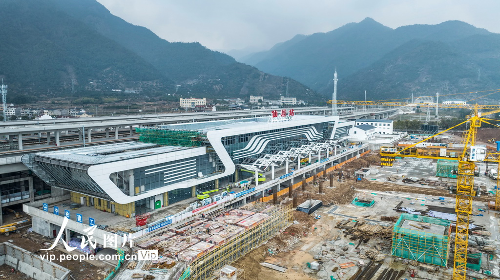 急ピッチで進められる杭溫高速鉄道の建設　浙江省