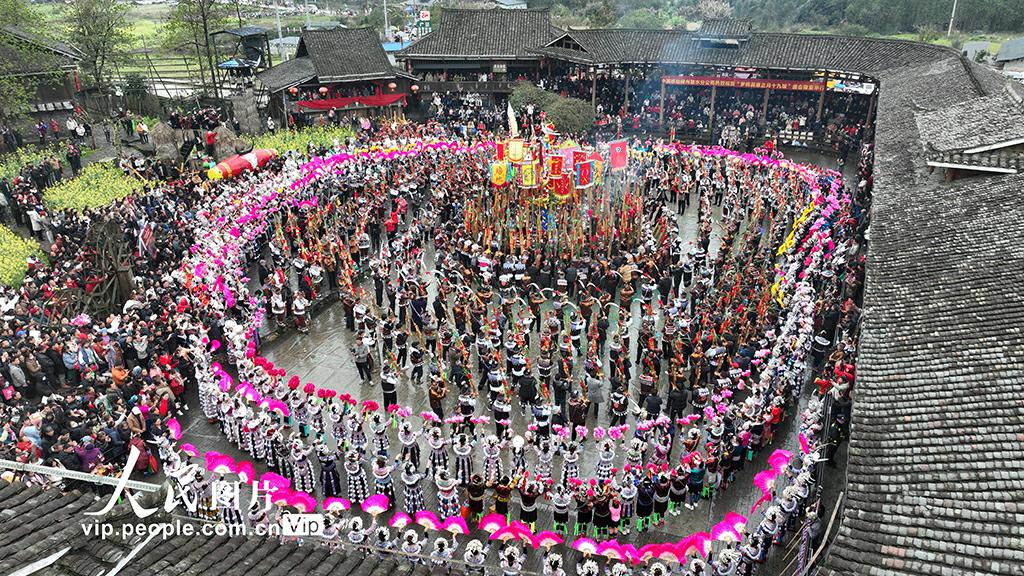 文化と観光の融合を促進(jìn)する伝統(tǒng)の祭り　広西?融水