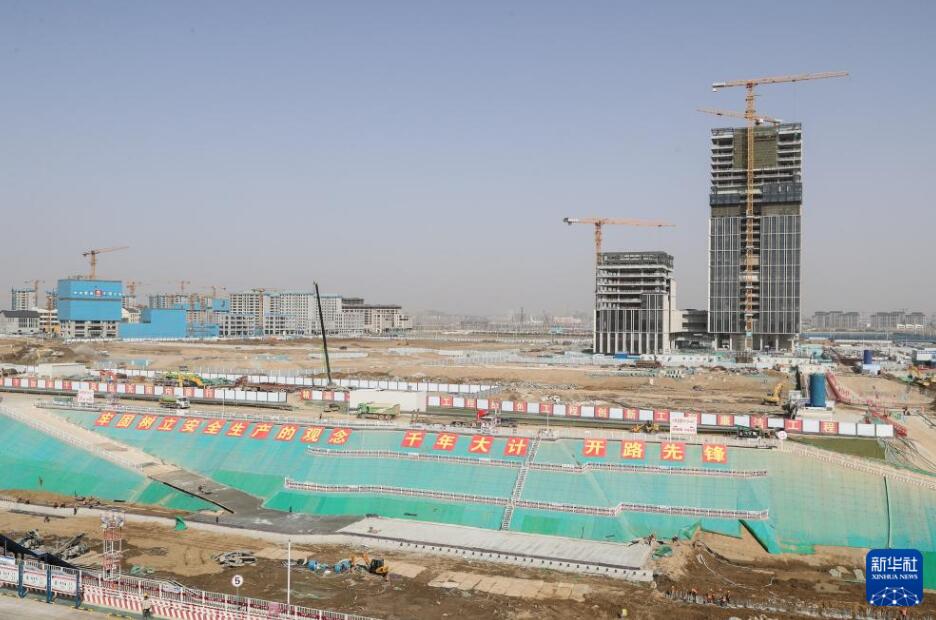 順調(diào)に建設(shè)が進(jìn)む雄安城際駅?國貿(mào)センター片區(qū)プロジェクト　河北省