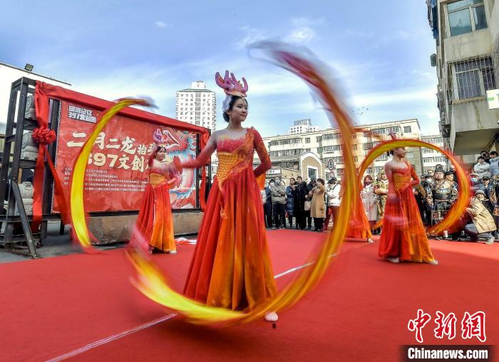 烏魯木斉で「二月二、竜抬頭」伝統(tǒng)文化公演　新疆