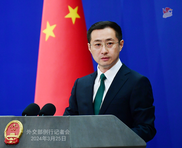 外交部「フィリピン船の仁愛(ài)礁侵入に対する中國(guó)海警局の法執(zhí)行に非難の余地なし」