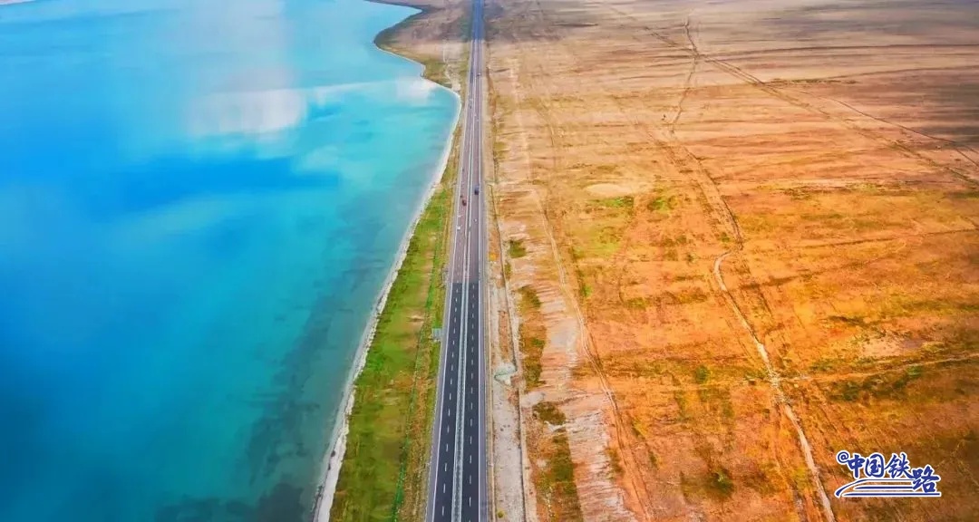 賽里木(サリム)湖。