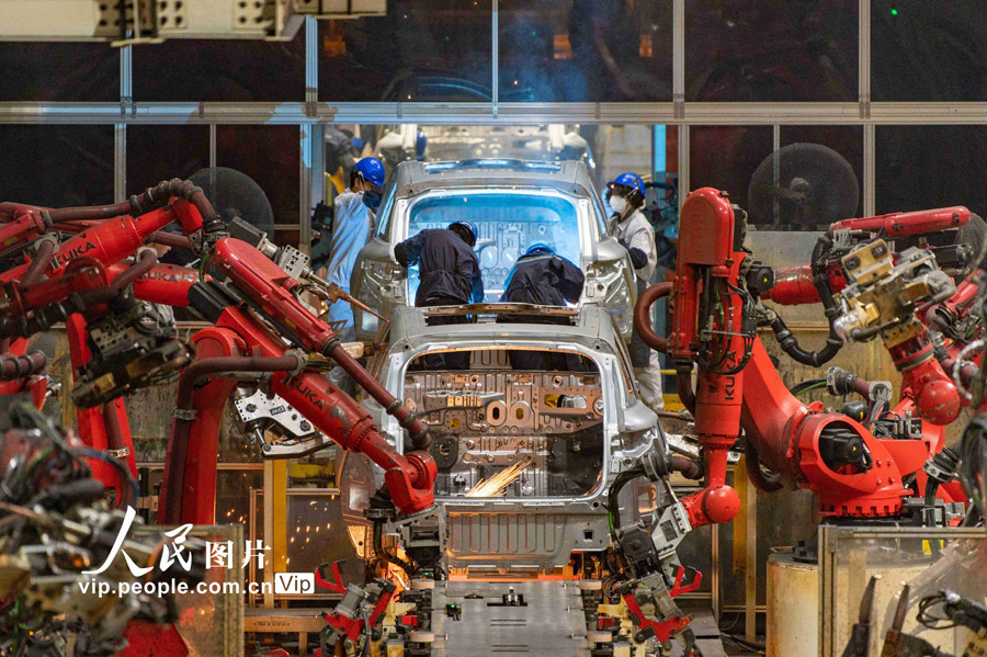 勢い増す新エネルギー車の生産　浙江省金華