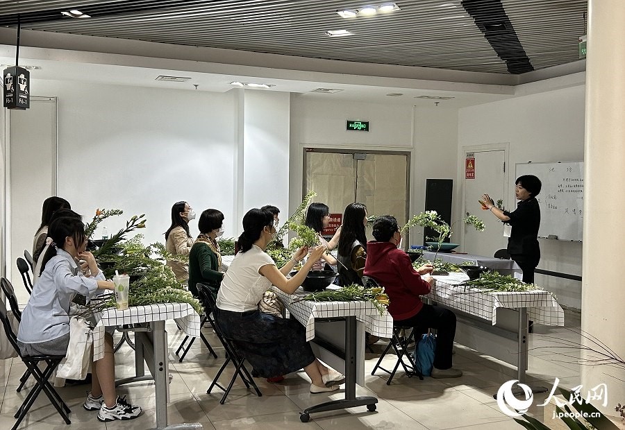 體験教室の様子（撮影?玄番登史江）。