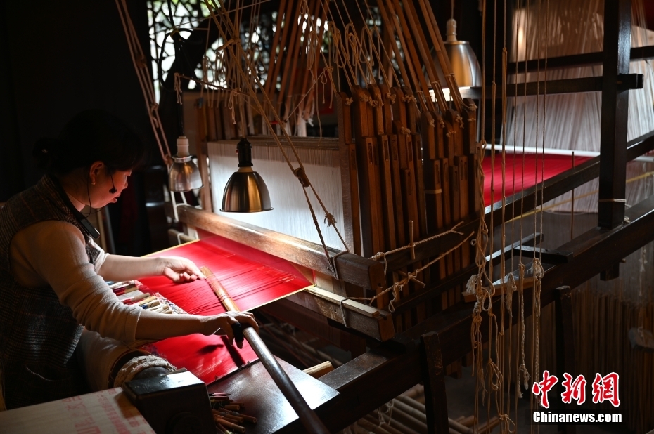 動(dòng)態(tài)展示で生き生き伝承　無(wú)形文化遺産が集まる江蘇省南京市民俗博物館