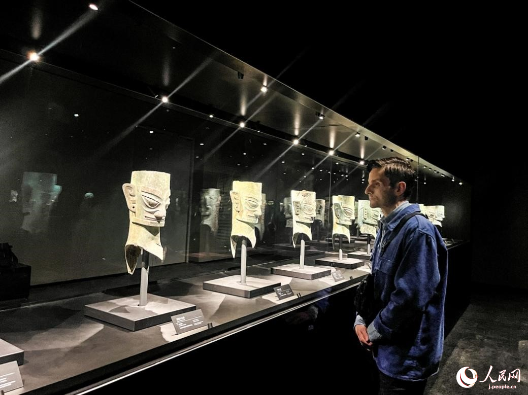 時(shí)空を超え古代の蜀文明を訪ねる旅へ　三星堆博物館新館を訪ねて