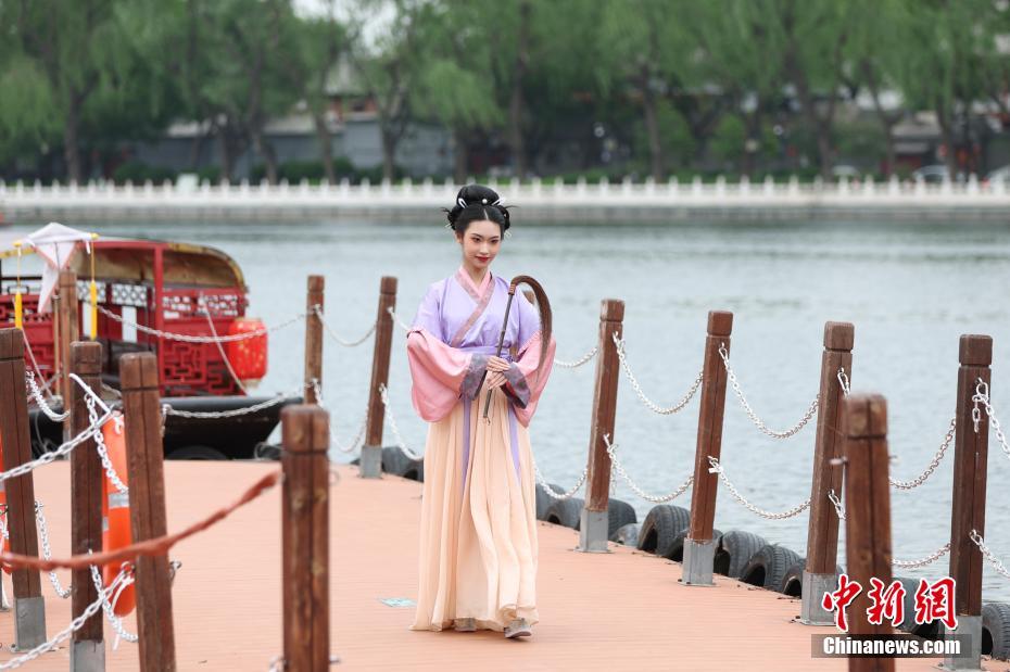 北京エリアの出土品を「生き生きと」復(fù)元するイベント　什剎海