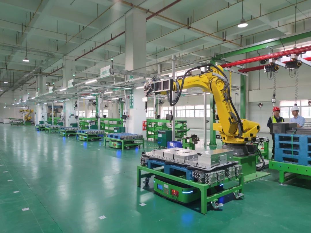 格林美の動力電池資源化分解ライン。