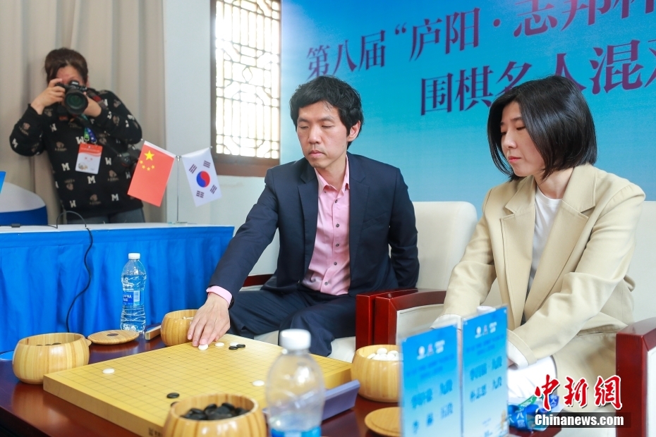 中日韓三國(guó)囲碁名人混合ペア戦が開(kāi)幕　安徽省合肥