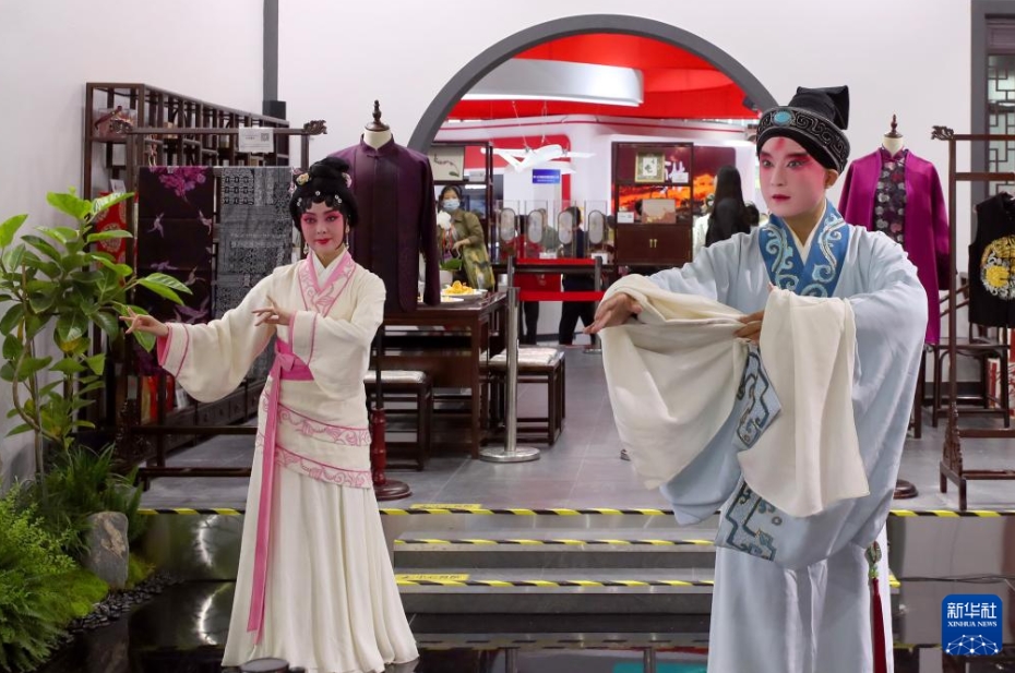 中國(guó)ブランド博覧會(huì)に地域色豊かなブランドが登場(chǎng)　上海