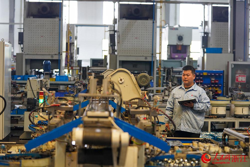 「新たな質(zhì)の生産力」の発展を加速　浙江省寧波