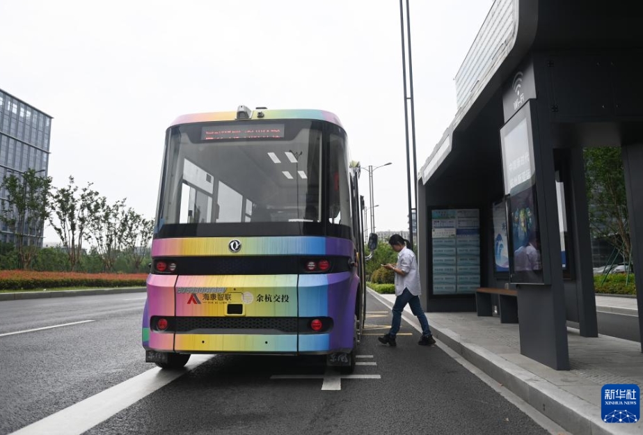 杭州初の自動運転バス路線　浙江省