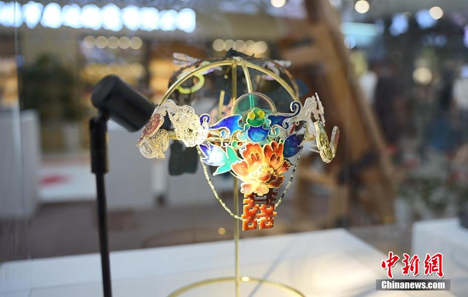 展示作品（撮影?呉敏）。