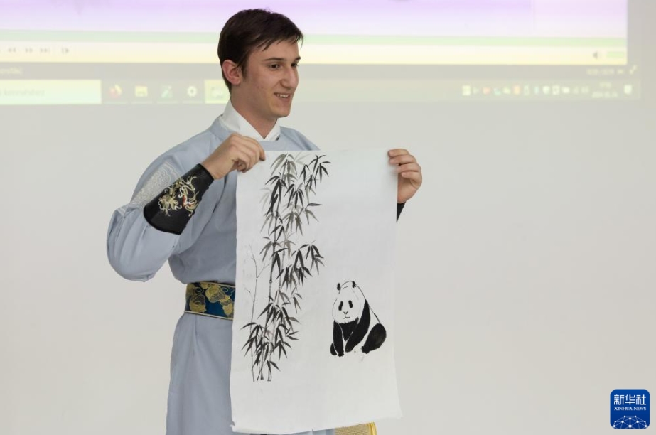 「漢語(yǔ)橋」世界大學(xué)生中國(guó)語(yǔ)コンテストが世界各地で開(kāi)催