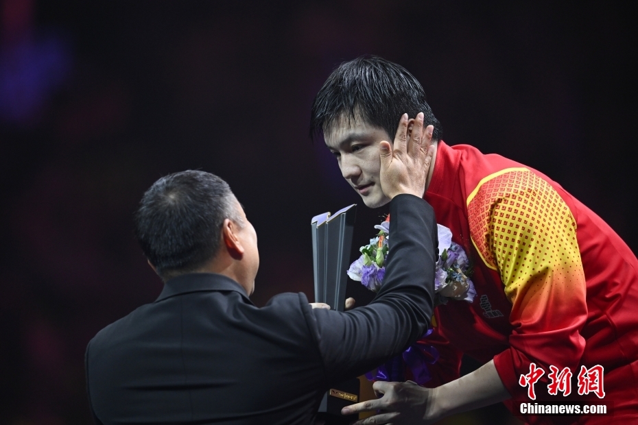 樊振東選手と孫穎莎選手が男女シングルスで優(yōu)勝　WTTチャンピオンズ重慶